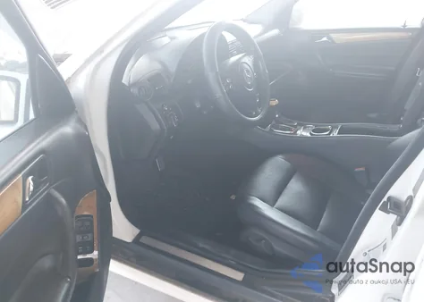 2007 Mercedes-Benz C-Class 2.5L Sport z USA, uszkodzony, nr VIN WDBRF52H27F893087